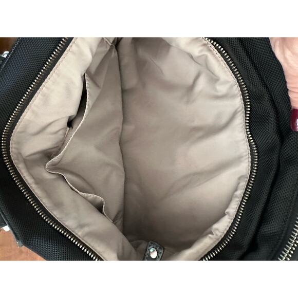 Women's Tumi Georgetown
73223D Healy Laptop Attache
Alligator Embossed Leather - Picture 6 of 16